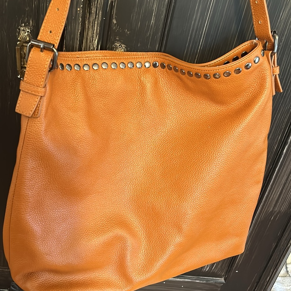 Laggo leather purse